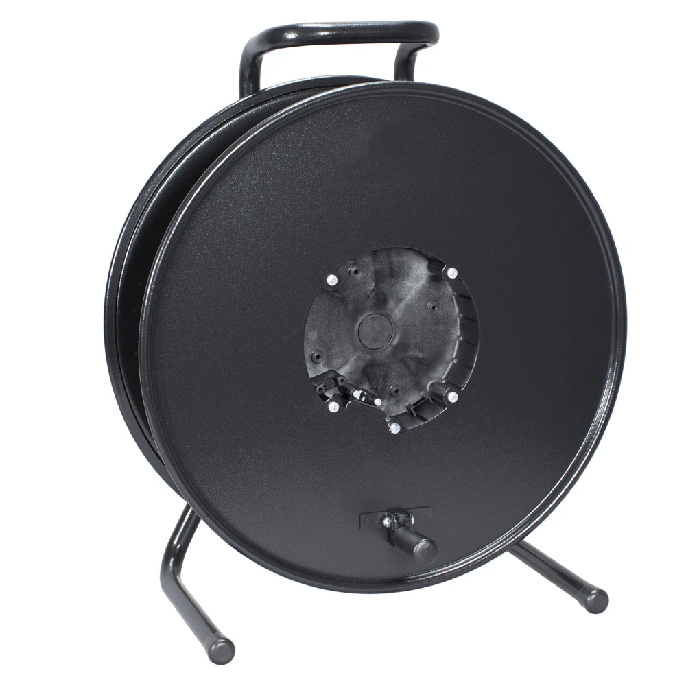 Kabeltrommel mittel aus Metall, offen